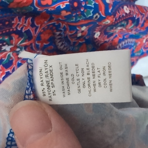 Loft Blue Red Ornate Jersey Sleeveless Shift Dress Size Medium - Picture 3 of 5